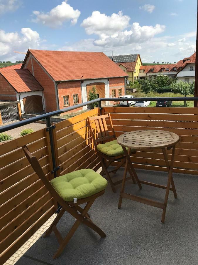 Апартаменты Ferien- Und Winzerhof Ute Braun Нордхайм Экстерьер фото